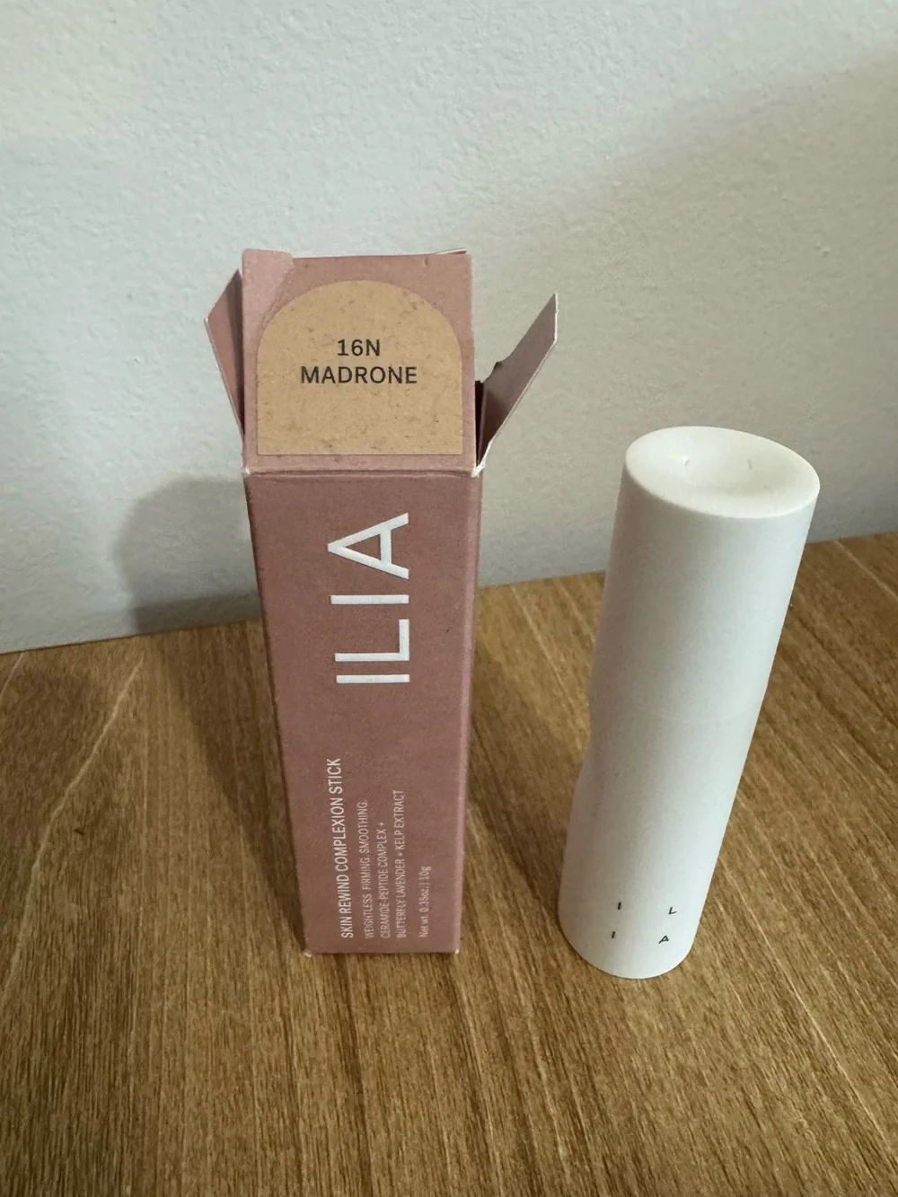 ILIA Skin Rewind Complexion Stick 16N Madrone